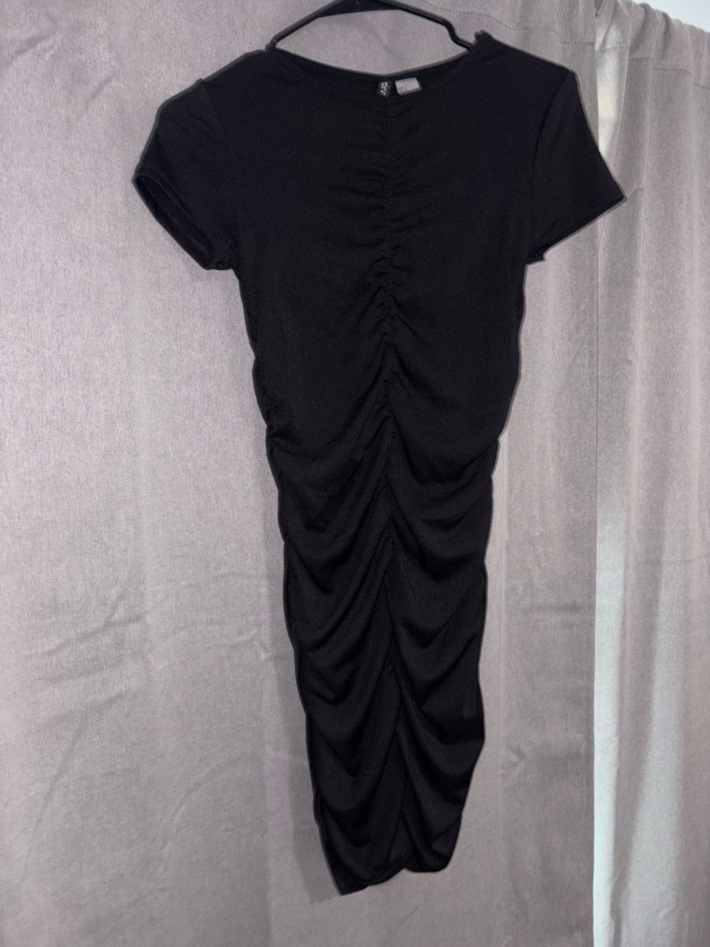 H&M Divided Black Ribbed dress